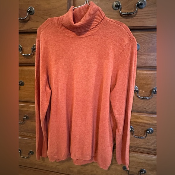 Chico's Tops - Chico’s turtleneck sweater